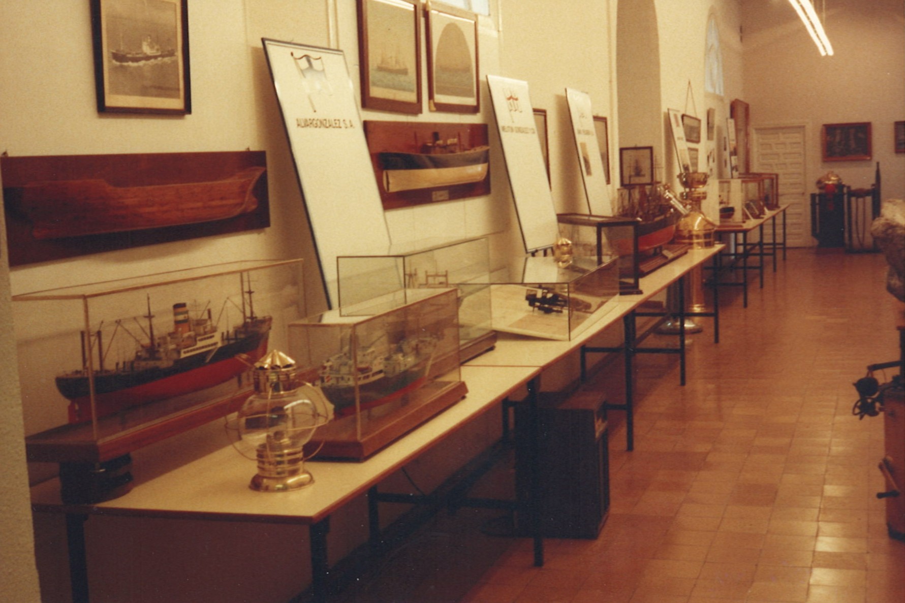 AM93-13-FOTO2