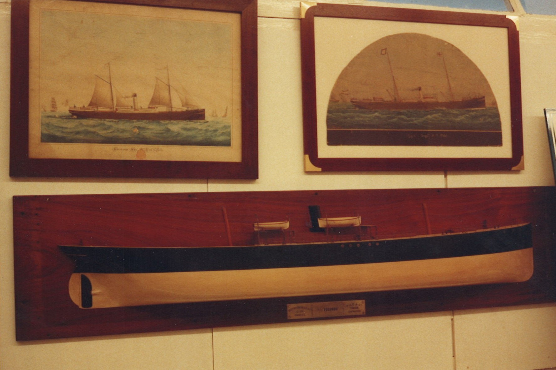 AM93-14-FOTO1